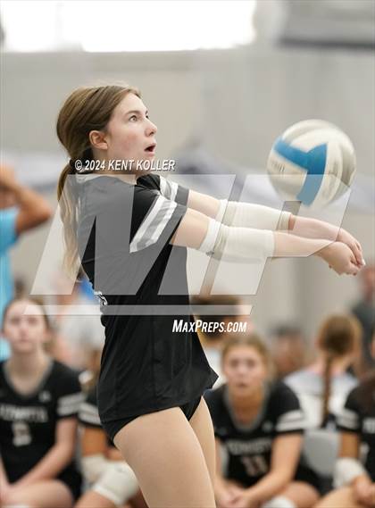 Thumbnail 1 in Plymouth vs. Grand Blanc (Motor City Power Series) photogallery.