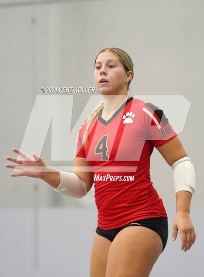 Thumbnail 3 in Plymouth vs. Grand Blanc (Motor City Power Series) photogallery.