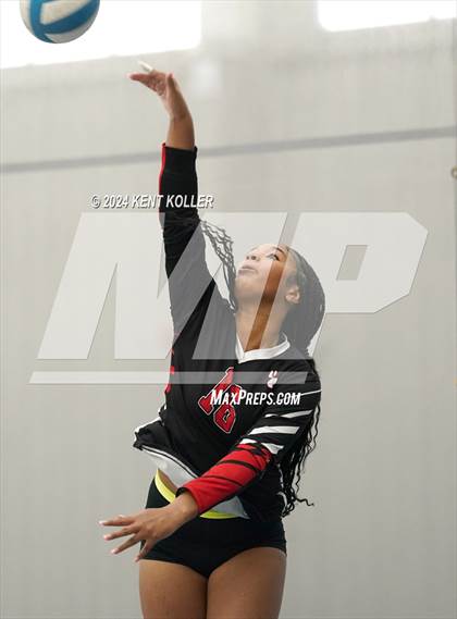 Thumbnail 2 in Plymouth vs. Grand Blanc (Motor City Power Series) photogallery.