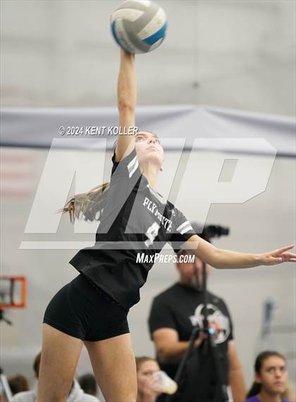 Thumbnail 3 in Plymouth vs. Grand Blanc (Motor City Power Series) photogallery.