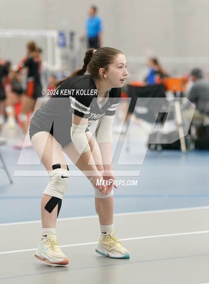 Thumbnail 2 in Plymouth vs. Grand Blanc (Motor City Power Series) photogallery.