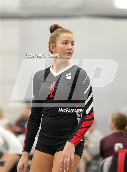 Thumbnail 3 in Plymouth vs. Grand Blanc (Motor City Power Series) photogallery.