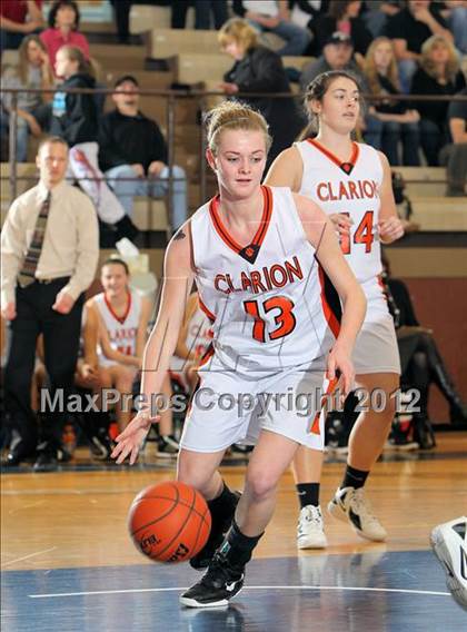 Thumbnail 2 in Homer-Center vs Clarion (PIAA Class A First Round) photogallery.