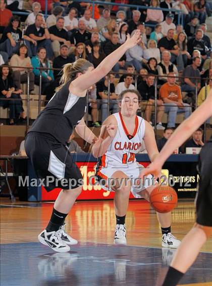 Thumbnail 1 in Homer-Center vs Clarion (PIAA Class A First Round) photogallery.