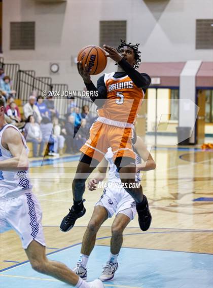 Thumbnail 3 in Fort Wayne Northrop @ Woodlan photogallery.