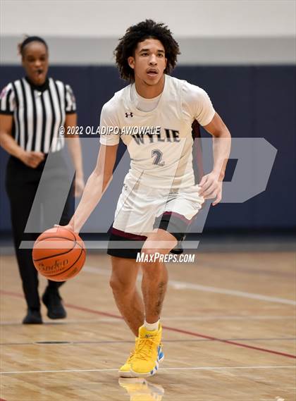 Thumbnail 3 in Wylie vs Plano East (Allen Eagle In-N-Out Holiday Tournament) photogallery.