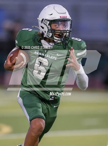 Thumbnail 2 in FR: Notre Dame Prep @ Sunnyslope photogallery.