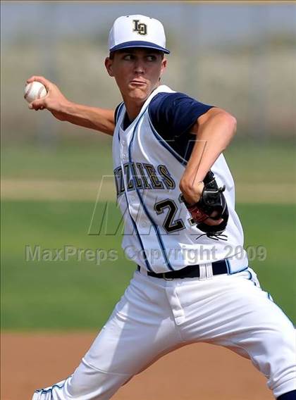 Thumbnail 2 in Upland @ Los Osos photogallery.