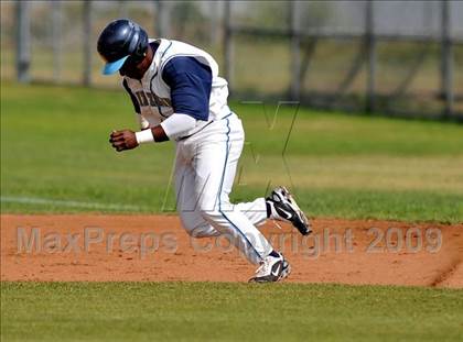 Thumbnail 2 in Upland @ Los Osos photogallery.