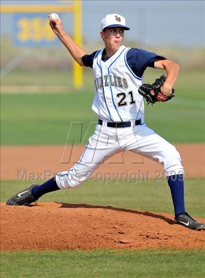 Thumbnail 2 in Upland @ Los Osos photogallery.