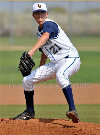Thumbnail 3 in Upland @ Los Osos photogallery.