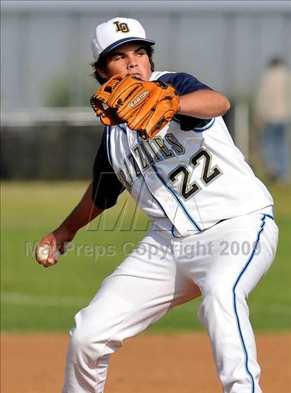 Thumbnail 1 in Upland @ Los Osos photogallery.