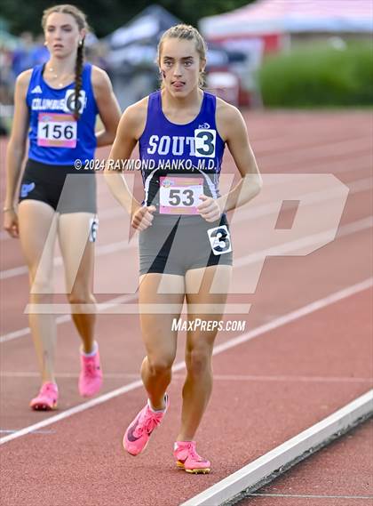 Thumbnail 2 in IHSAA Final (800 Meter)  photogallery.
