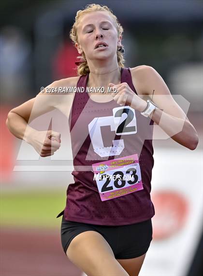 Thumbnail 2 in IHSAA Final (800 Meter)  photogallery.