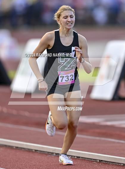 Thumbnail 3 in IHSAA Final (800 Meter)  photogallery.