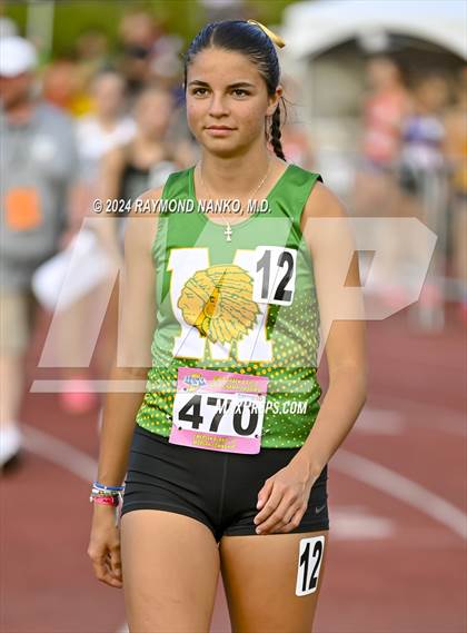 Thumbnail 1 in IHSAA Final (800 Meter)  photogallery.