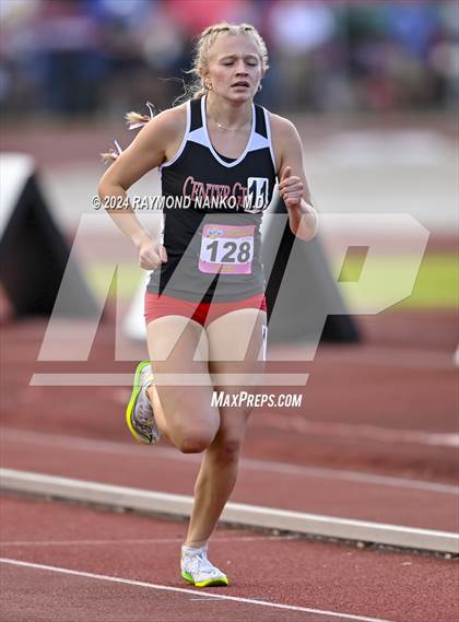Thumbnail 3 in IHSAA Final (800 Meter)  photogallery.