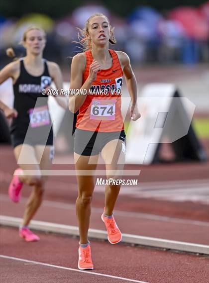 Thumbnail 3 in IHSAA Final (800 Meter)  photogallery.