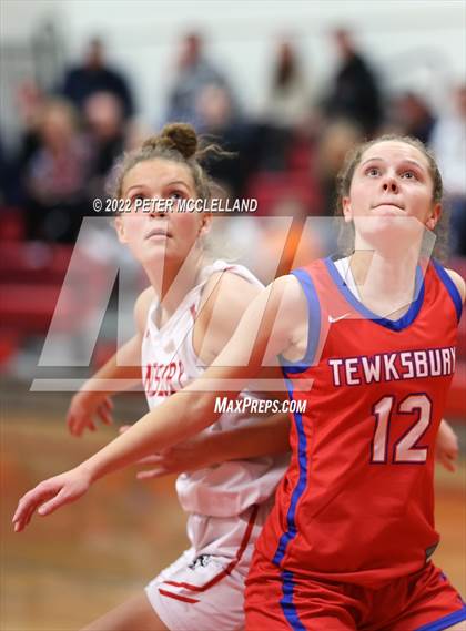 Thumbnail 1 in Tewksbury Memorial @ Amesbury photogallery.