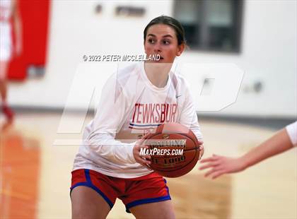 Thumbnail 1 in Tewksbury Memorial @ Amesbury photogallery.