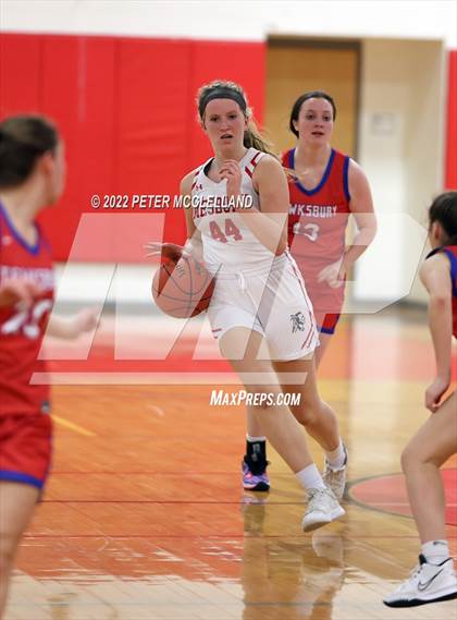 Thumbnail 1 in Tewksbury Memorial @ Amesbury photogallery.