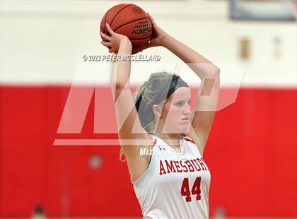 Thumbnail 2 in Tewksbury Memorial @ Amesbury photogallery.