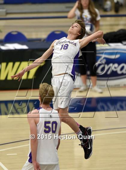 Thumbnail 3 in Oak Park vs Valencia (CIF-SS D2 Final) photogallery.