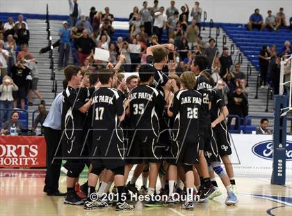 Thumbnail 3 in Oak Park vs Valencia (CIF-SS D2 Final) photogallery.