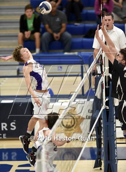 Thumbnail 3 in Oak Park vs Valencia (CIF-SS D2 Final) photogallery.