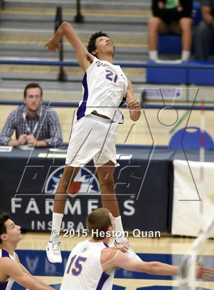 Thumbnail 1 in Oak Park vs Valencia (CIF-SS D2 Final) photogallery.