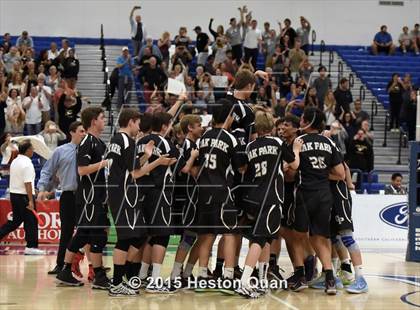 Thumbnail 2 in Oak Park vs Valencia (CIF-SS D2 Final) photogallery.