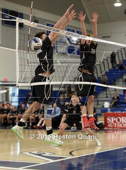 Thumbnail 1 in Oak Park vs Valencia (CIF-SS D2 Final) photogallery.