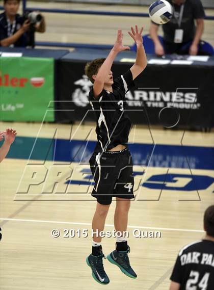 Thumbnail 2 in Oak Park vs Valencia (CIF-SS D2 Final) photogallery.