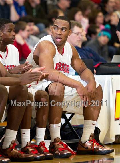 Thumbnail 1 in Riverside vs. Central Catholic (Les Schwab Invitational) photogallery.