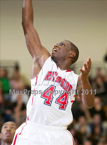 Thumbnail 1 in Riverside vs. Central Catholic (Les Schwab Invitational) photogallery.