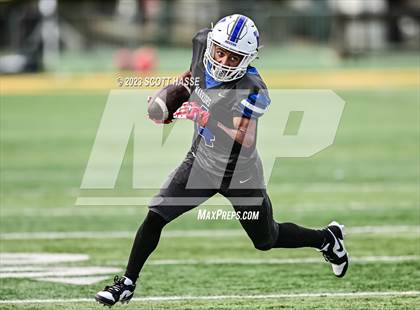 Thumbnail 2 in Mott @ Walled Lake Western photogallery.