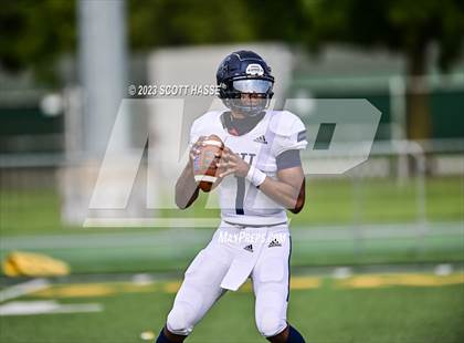 Thumbnail 2 in Mott @ Walled Lake Western photogallery.