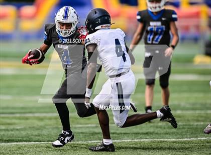 Thumbnail 3 in Mott @ Walled Lake Western photogallery.