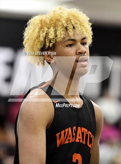 Thumbnail 3 in Wasatch Academy vs. Oak Hill Academy (GEICO National Tournament Quarterfinal) photogallery.