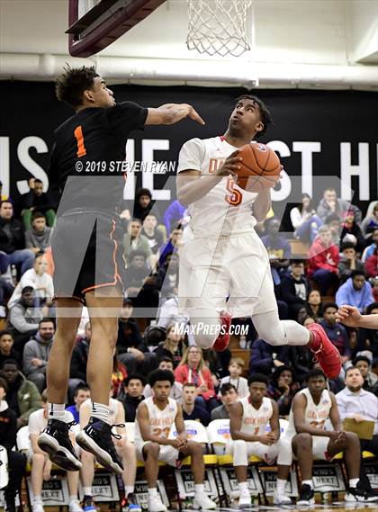 Thumbnail 3 in Wasatch Academy vs. Oak Hill Academy (GEICO National Tournament Quarterfinal) photogallery.