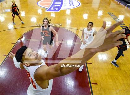 Thumbnail 3 in Wasatch Academy vs. Oak Hill Academy (GEICO National Tournament Quarterfinal) photogallery.