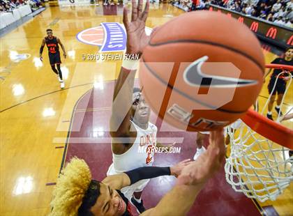 Thumbnail 2 in Wasatch Academy vs. Oak Hill Academy (GEICO National Tournament Quarterfinal) photogallery.