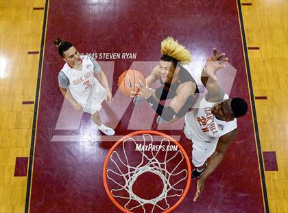 Thumbnail 3 in Wasatch Academy vs. Oak Hill Academy (GEICO National Tournament Quarterfinal) photogallery.