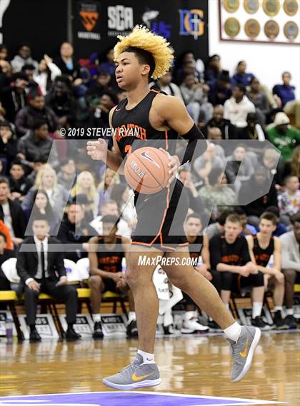 Thumbnail 2 in Wasatch Academy vs. Oak Hill Academy (GEICO National Tournament Quarterfinal) photogallery.