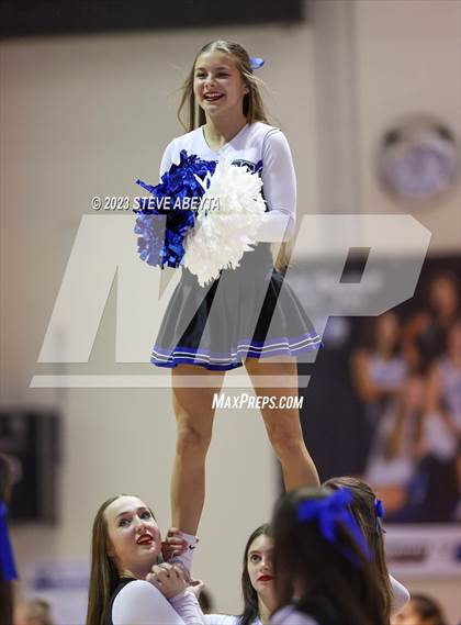 Thumbnail 1 in Regis Jesuit @ Grandview photogallery.
