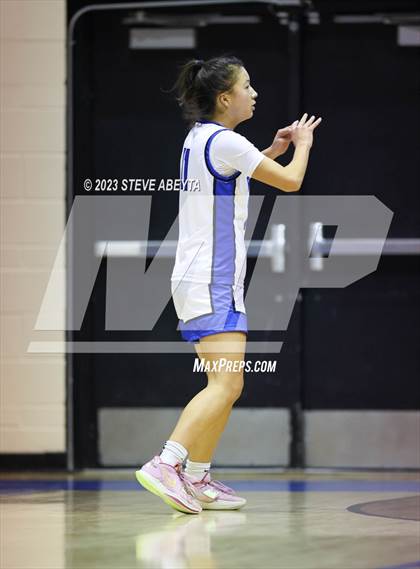 Thumbnail 2 in Regis Jesuit @ Grandview photogallery.