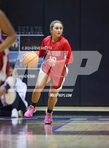 Thumbnail 1 in Regis Jesuit @ Grandview photogallery.