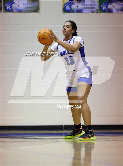 Thumbnail 1 in Regis Jesuit @ Grandview photogallery.