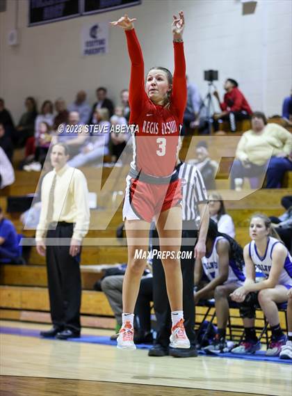 Thumbnail 2 in Regis Jesuit @ Grandview photogallery.