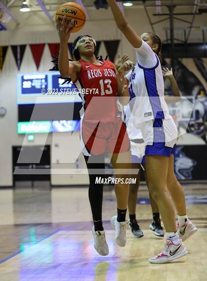 Thumbnail 2 in Regis Jesuit @ Grandview photogallery.